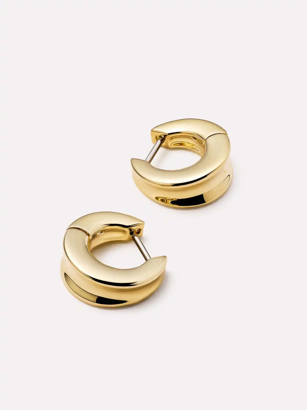 Huggie Hoop Earrings - Wade Mini