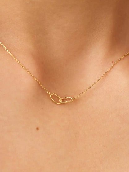 Gold Pendant - Gold Twisted Link Necklace