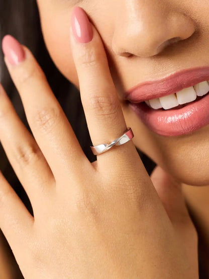Gold Band Ring - Eliora
