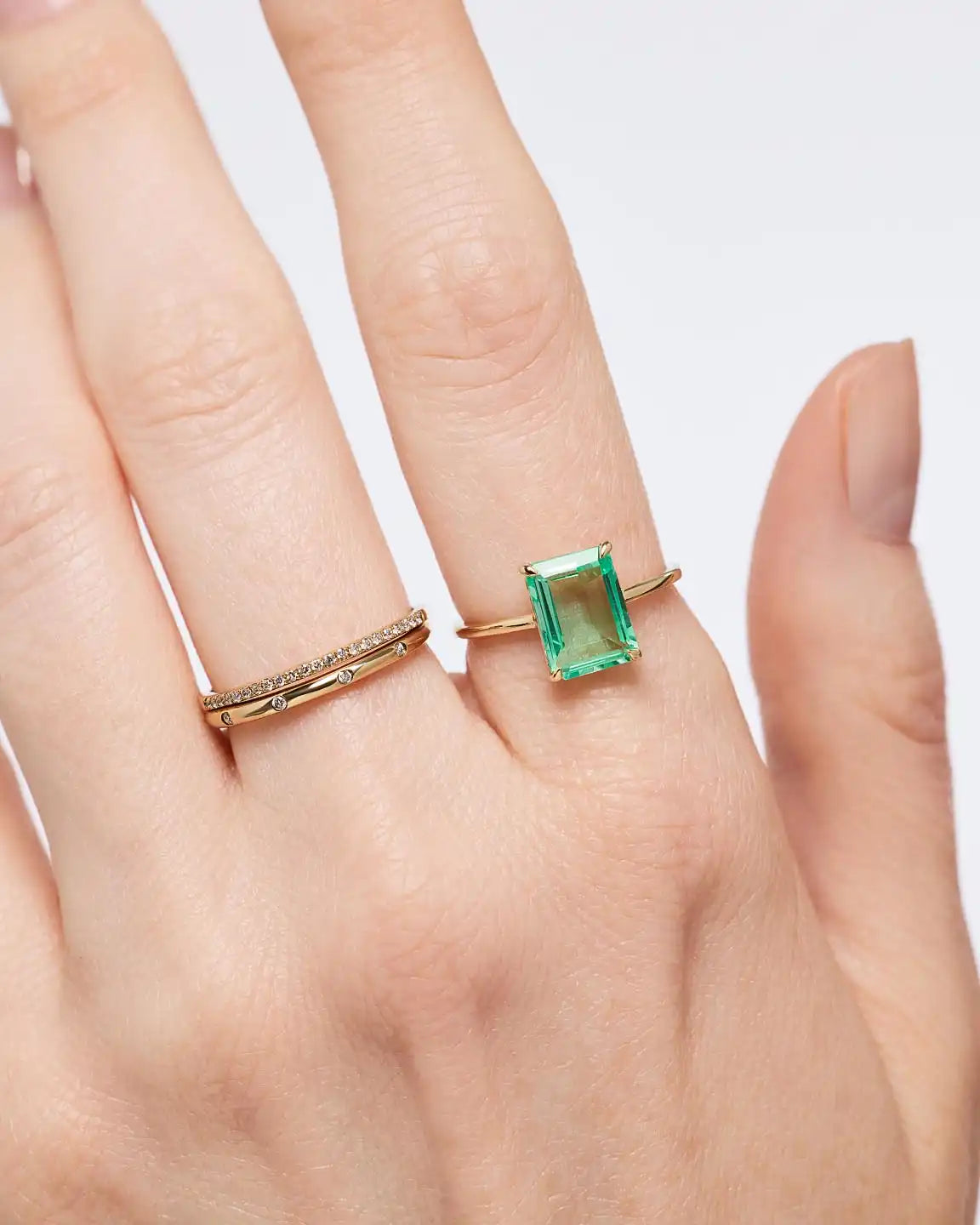 Solid Yellow Gold - Light Pink Sapphire Spritz Ring