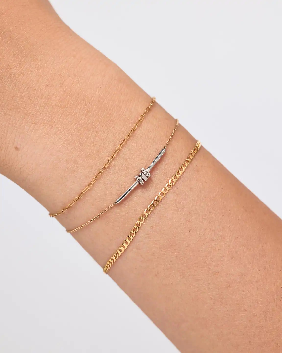 Solid Yellow Gold - Diamond Links Bar Bracelet