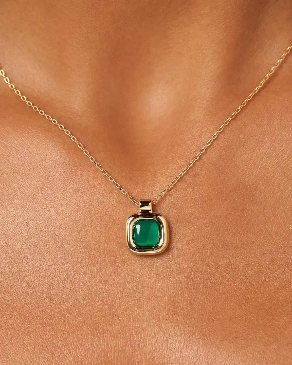 Gold Pendant - Clara Pendant Mother of Pearl