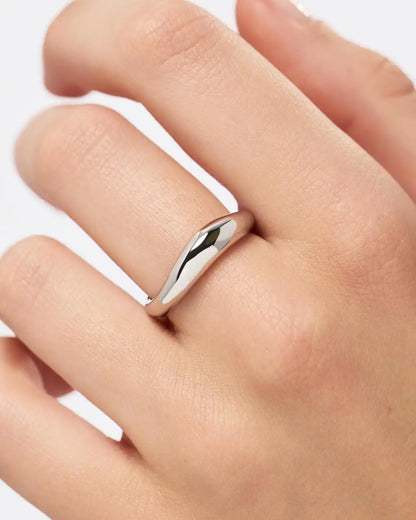 Gold Band Ring - Stevie