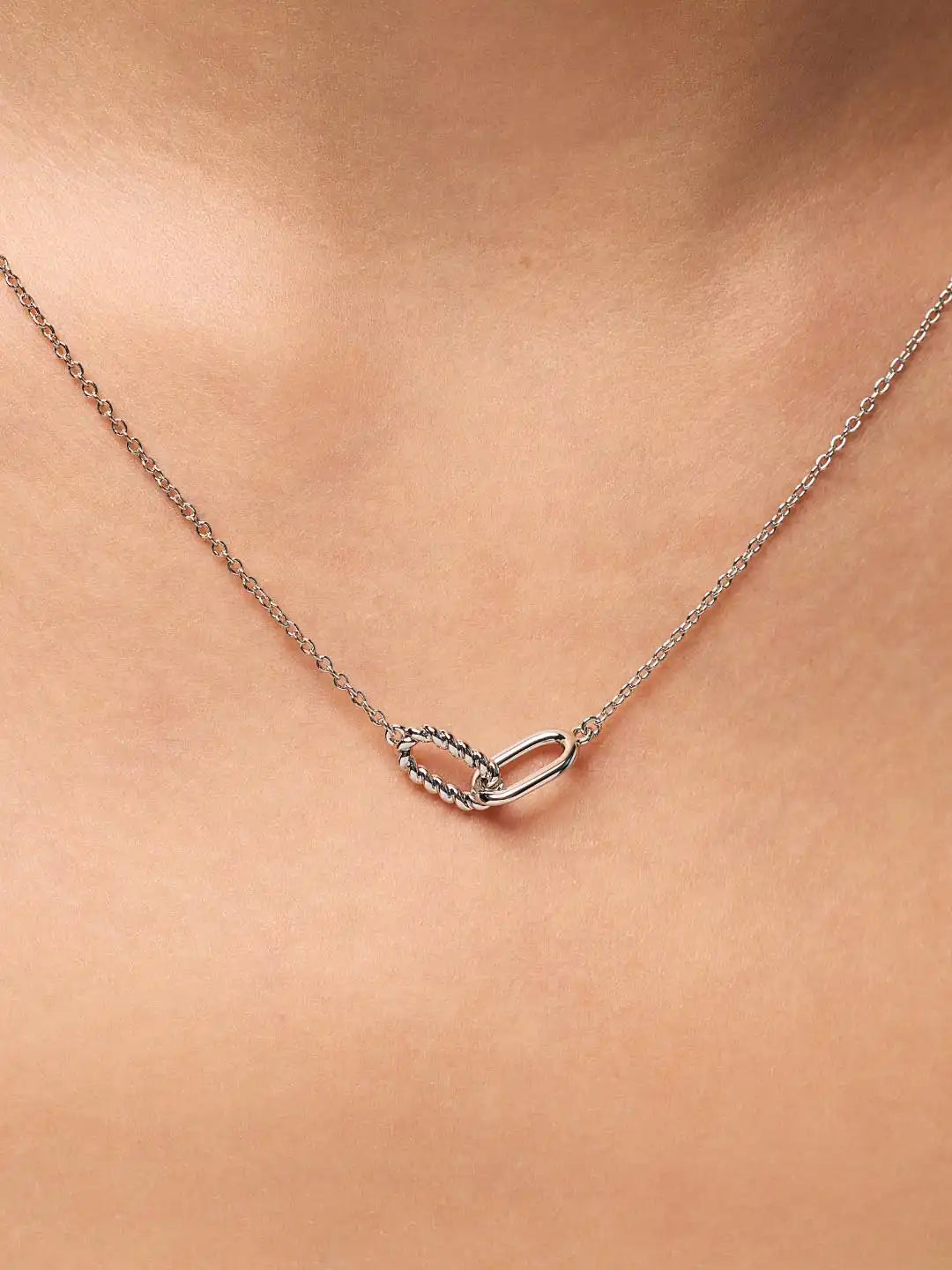 Gold Pendant Necklace - Juniper
