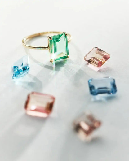 Solid Yellow Gold - Light Pink Sapphire Spritz Ring