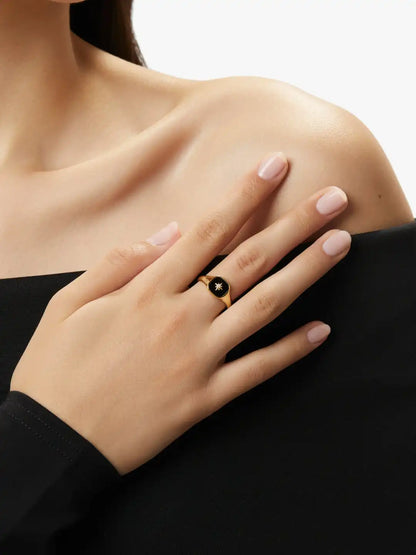 Gold Signet Ring - Amara Mother of Pearl