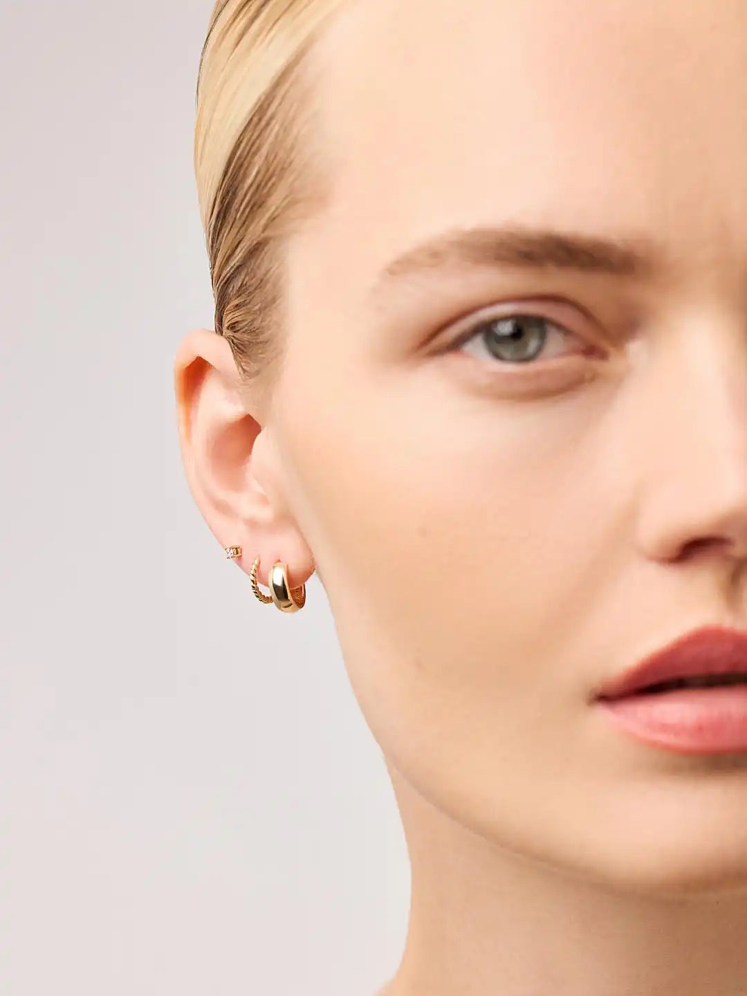 Solid Yellow Gold - Gold Slim Twist Hoops