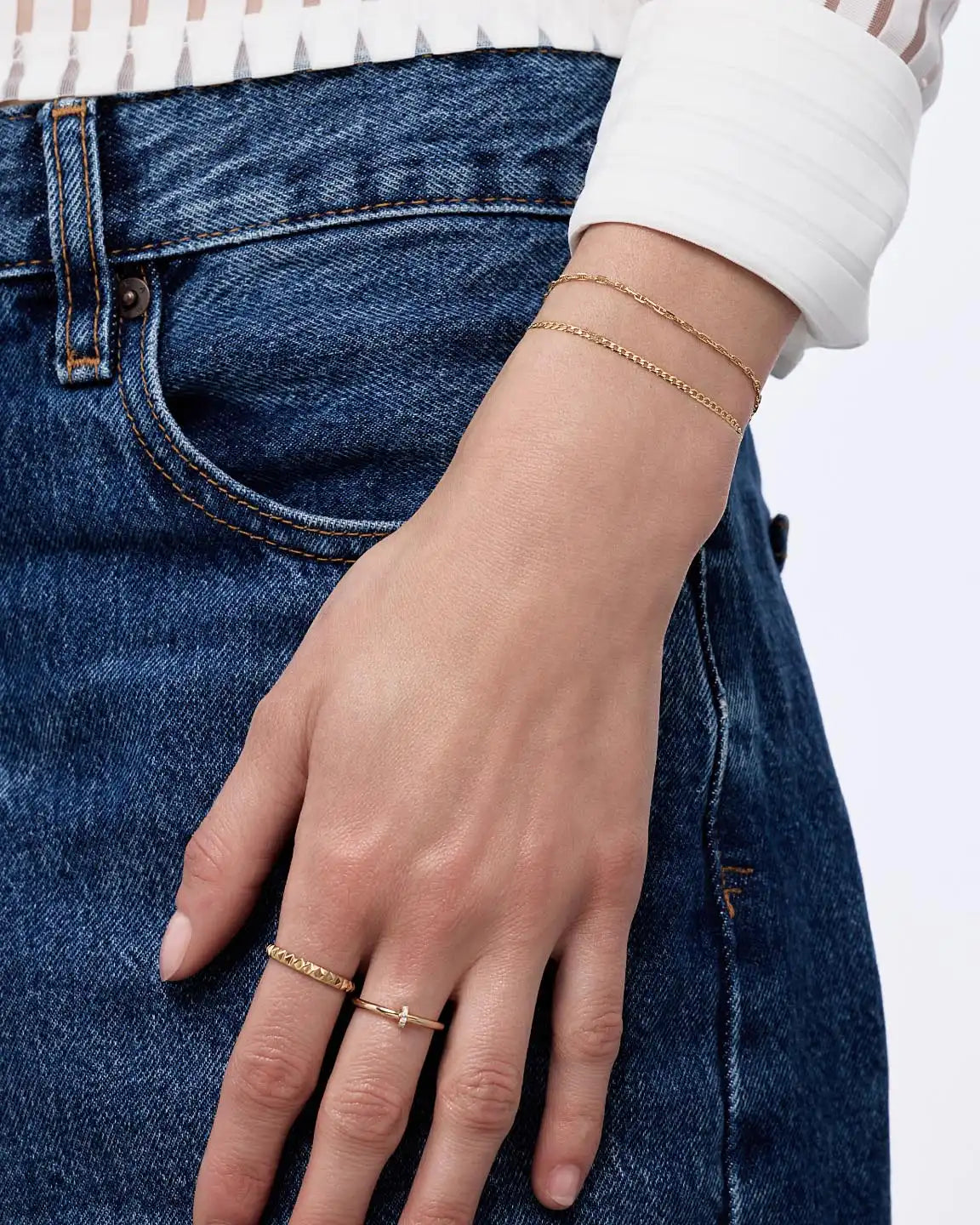 Solid Yellow Gold - Mini Curb Chain Bracelet