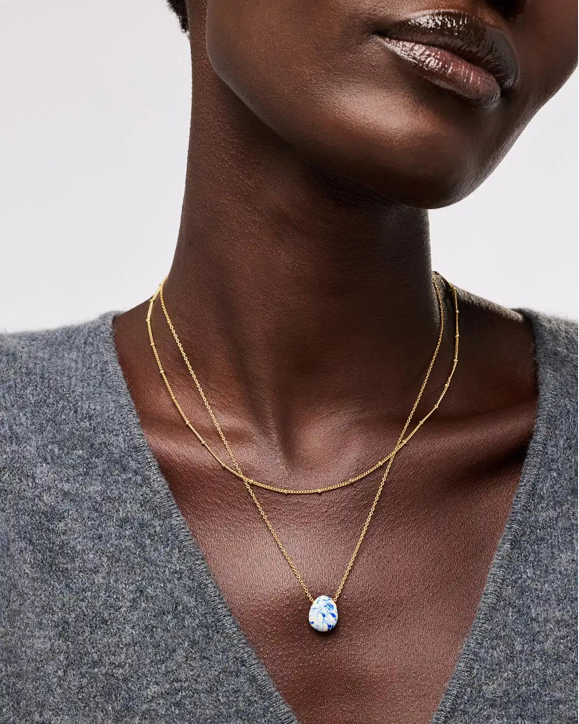 Gold Pendant Necklace - Pebble