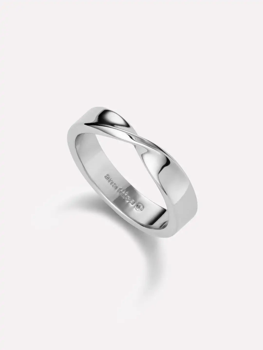 Gold Band Ring - Eliora