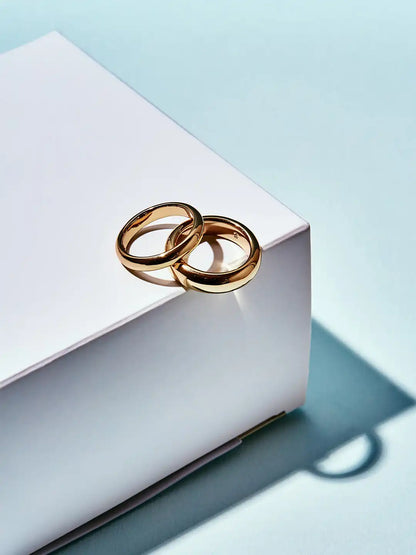 Gold Band Ring - Everly